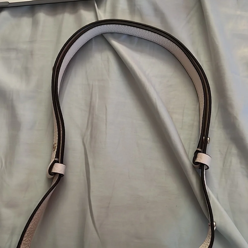 NWOT KATE SPADE MINI BUCKET BAG - Picture 2 of 4